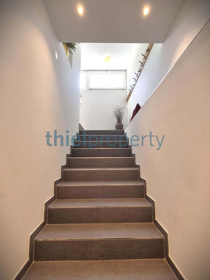 Treppe Eingangsbereich - staircase in entrance area